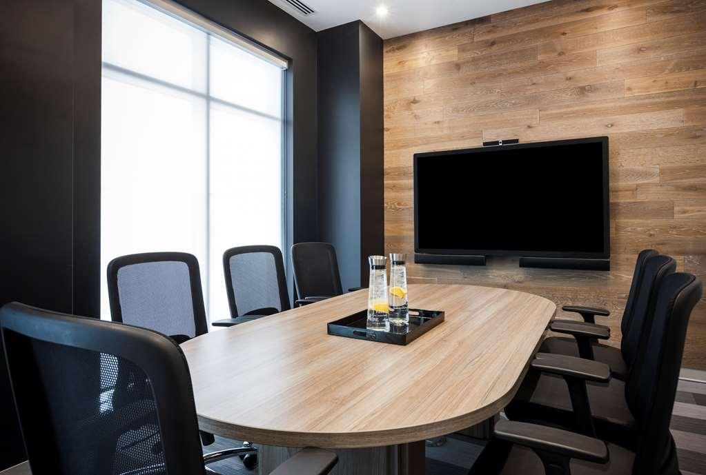 Imperia Hotel Et Suites Boucherville Udogodnienia zdjęcie