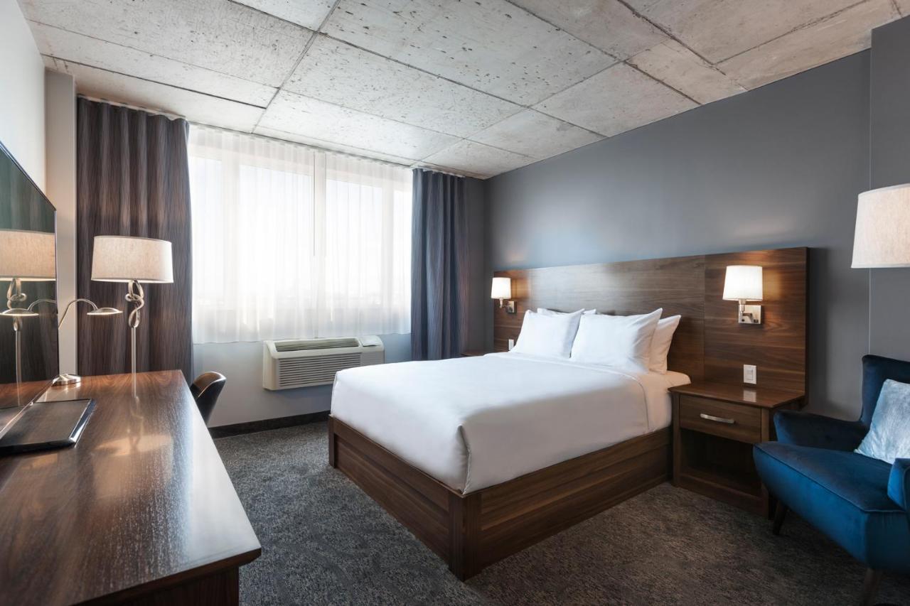 Imperia Hotel Et Suites Boucherville Zewnętrze zdjęcie